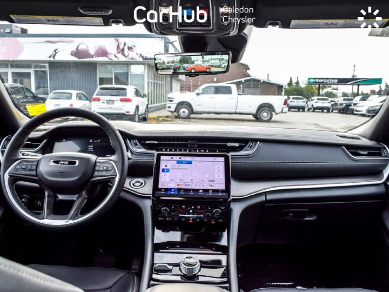 2025 Jeep Grand Cherokee L Limited 7 Seater Pano Sunroof 360 Camera Luxury Group Photo