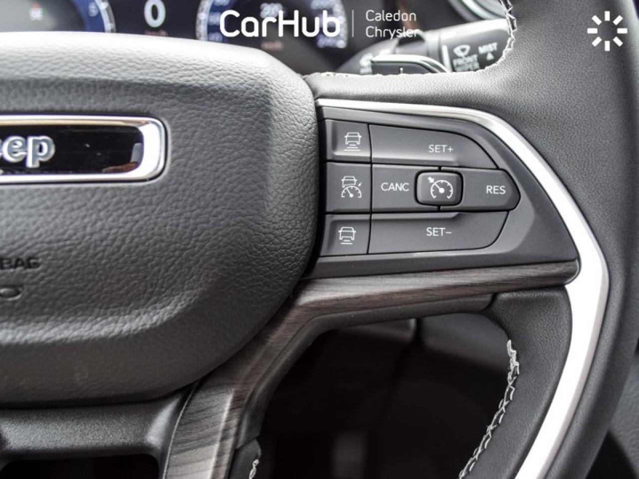 2025 Jeep Grand Cherokee L Limited 7 Seater Pano Sunroof 360 Camera Luxury Group Photo