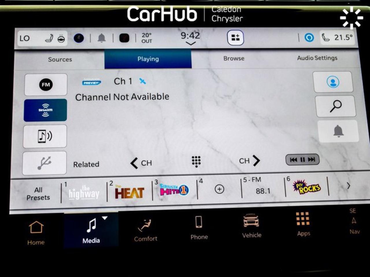 2025 Jeep Grand Cherokee L Limited 7 Seater Pano Sunroof 360 Camera Luxury Group Photo