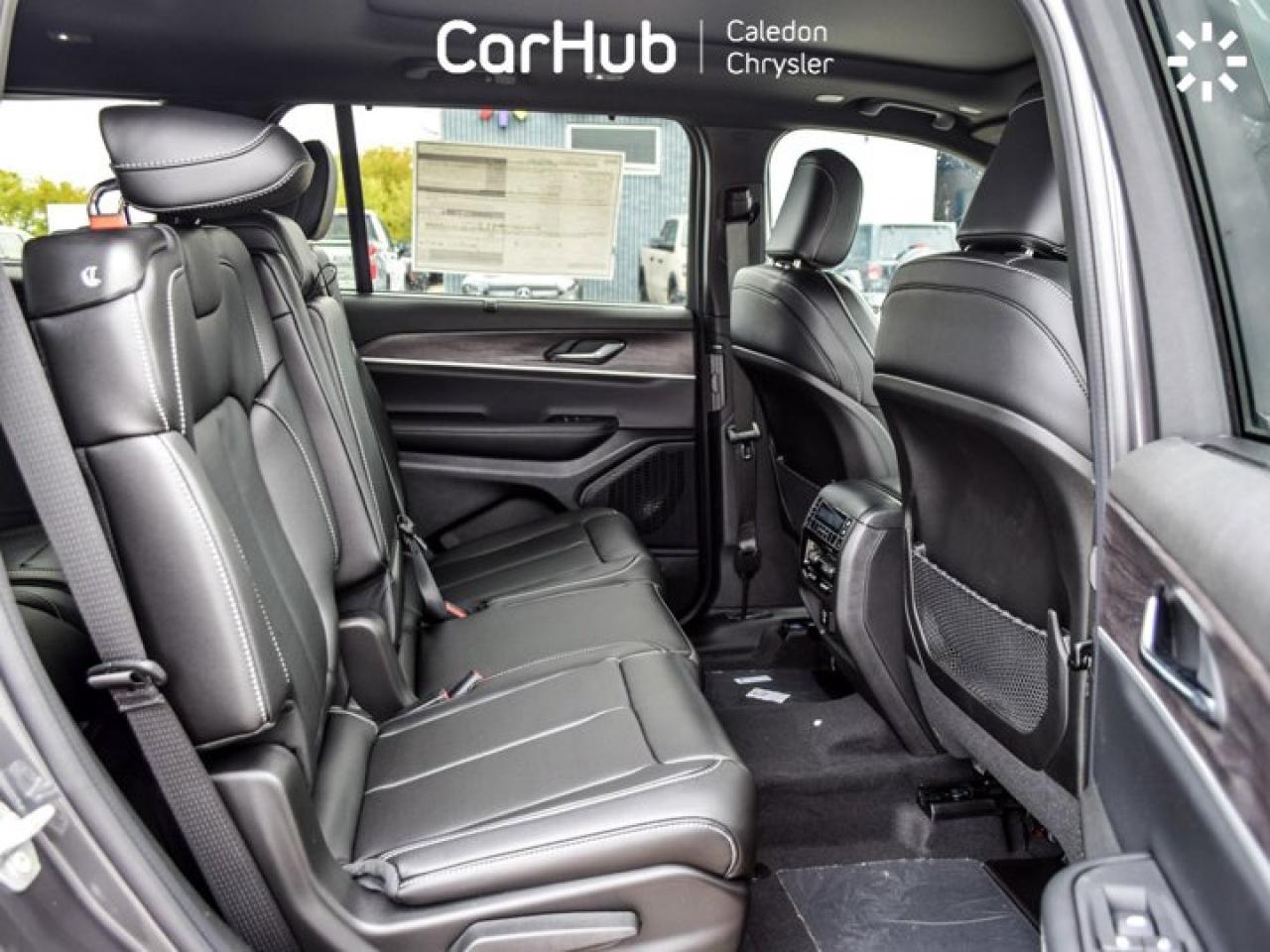 2025 Jeep Grand Cherokee L Limited 7 Seater Pano Sunroof 360 Camera Luxury Group Photo