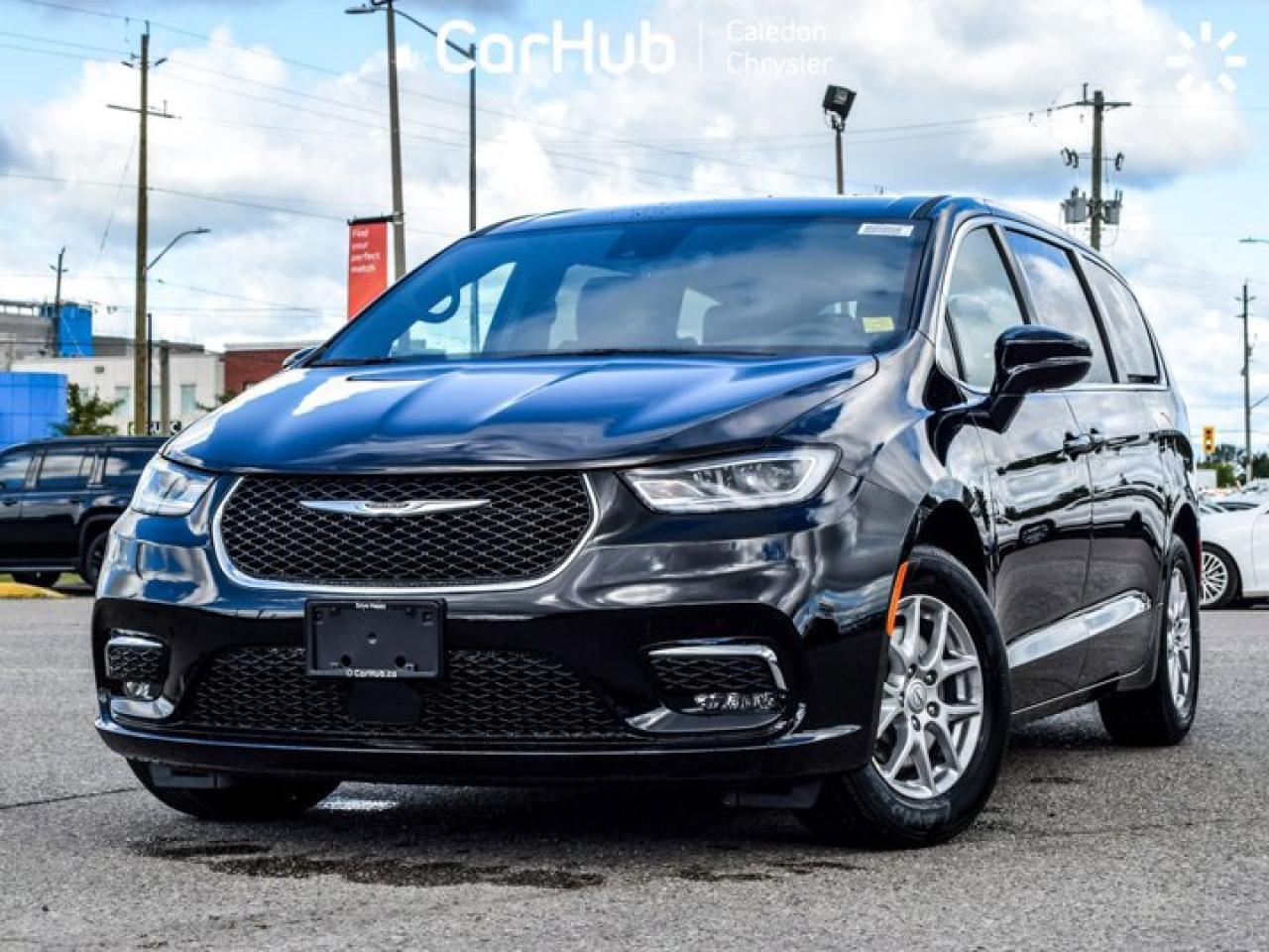 2026 Chrysler Pacifica Select  Passenger 8 Passenger Navigation Remote Start Photo