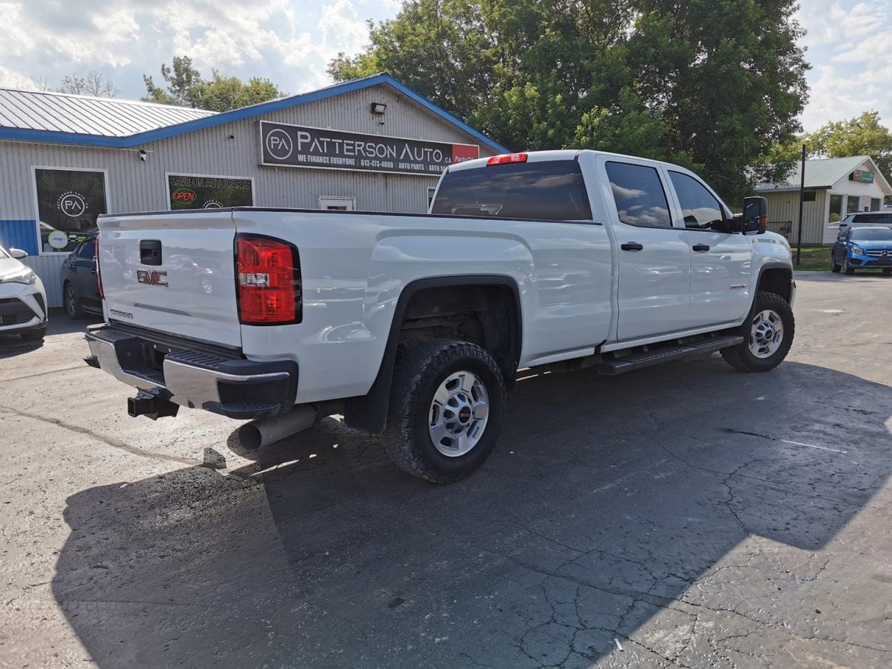 2019 GMC Sierra 2500 HD Photo4