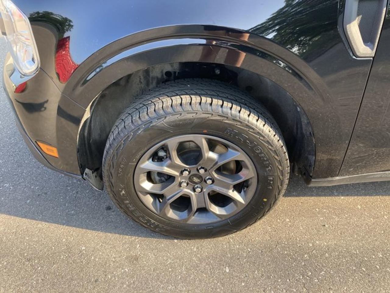 2023 Ford Maverick XLT AWD SuperCrew Photo