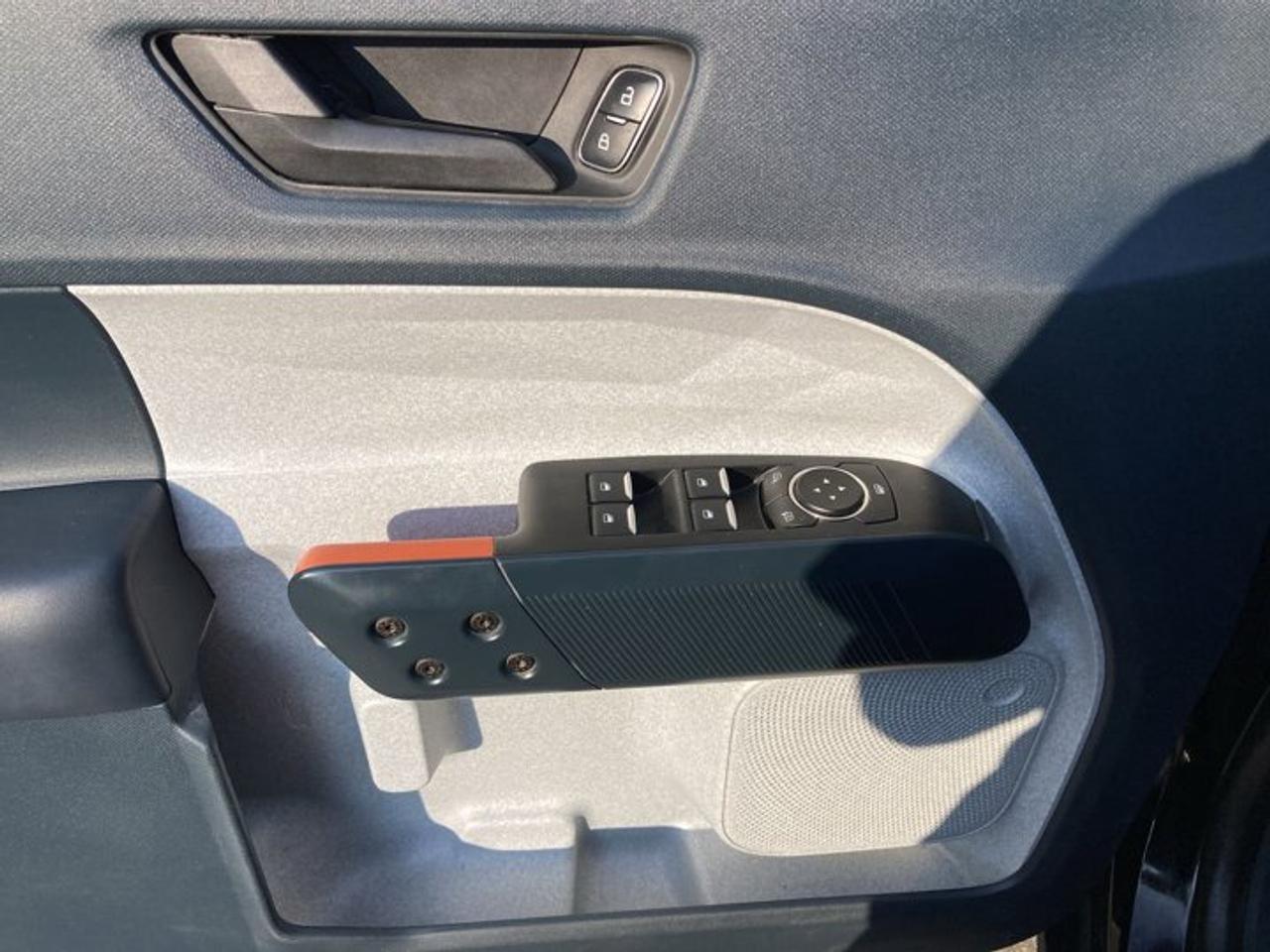 2023 Ford Maverick XLT AWD SuperCrew Photo