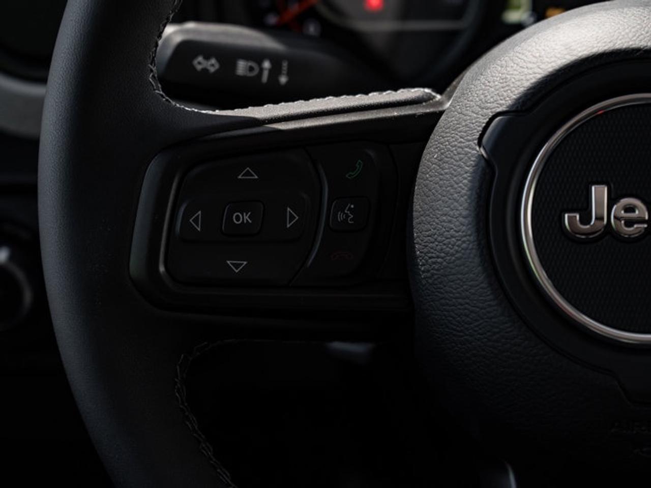 2025 Jeep Wrangler Sport S Photo