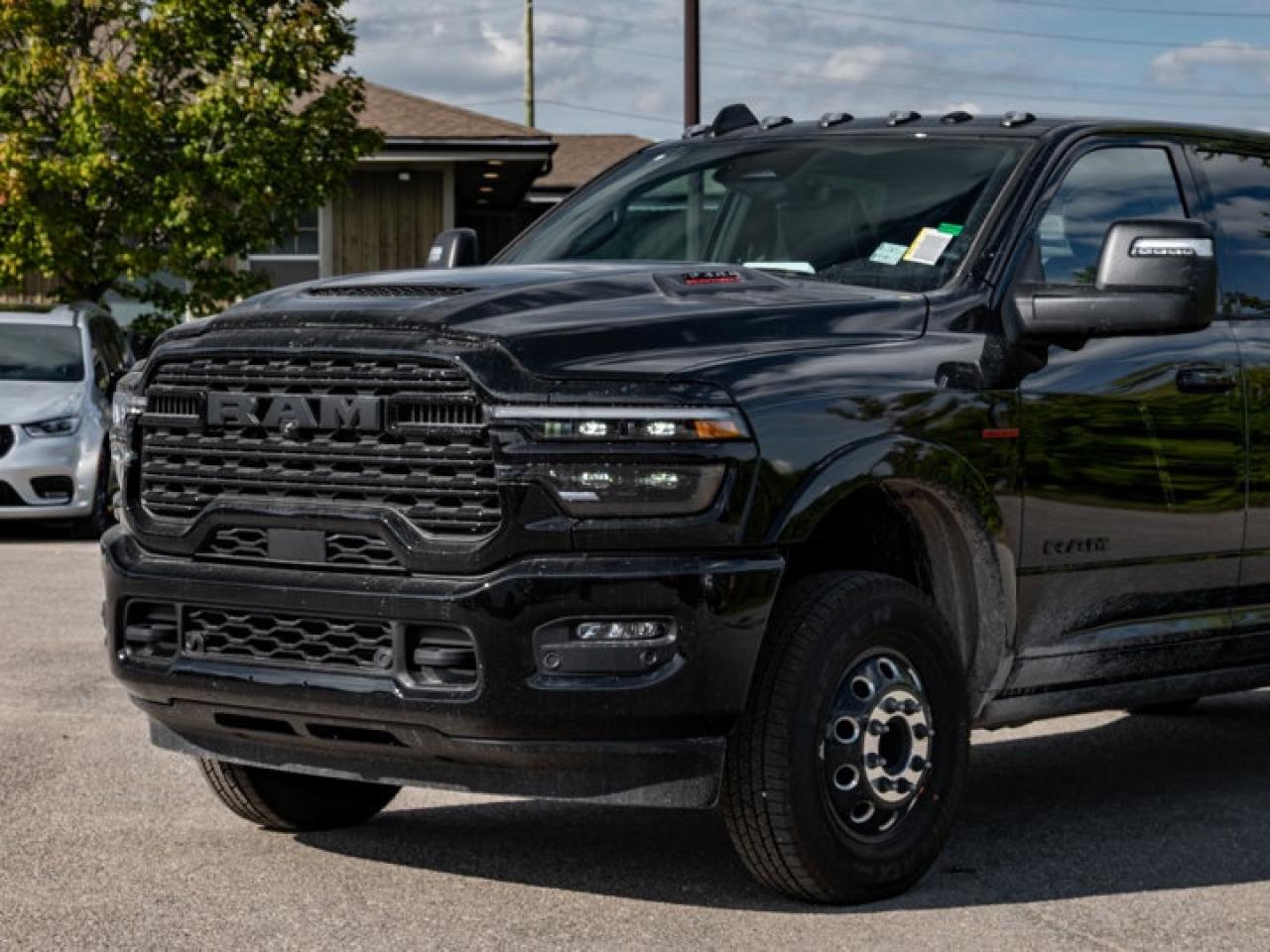 2026 RAM 3500 Limited Photo