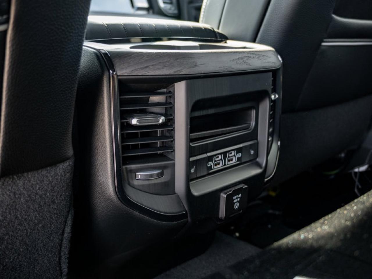 2026 RAM 3500 Limited Photo