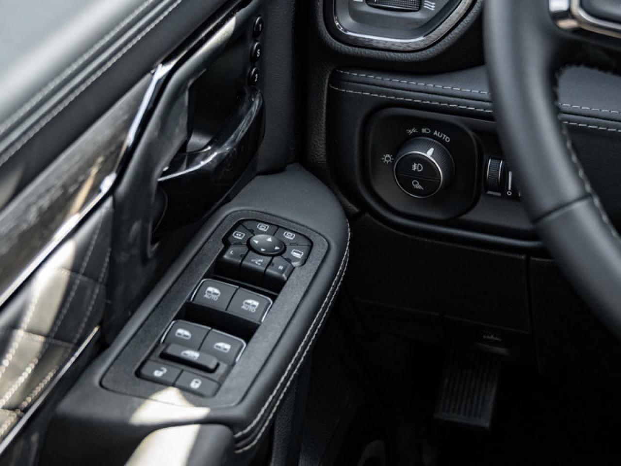 2026 RAM 3500 Limited Photo