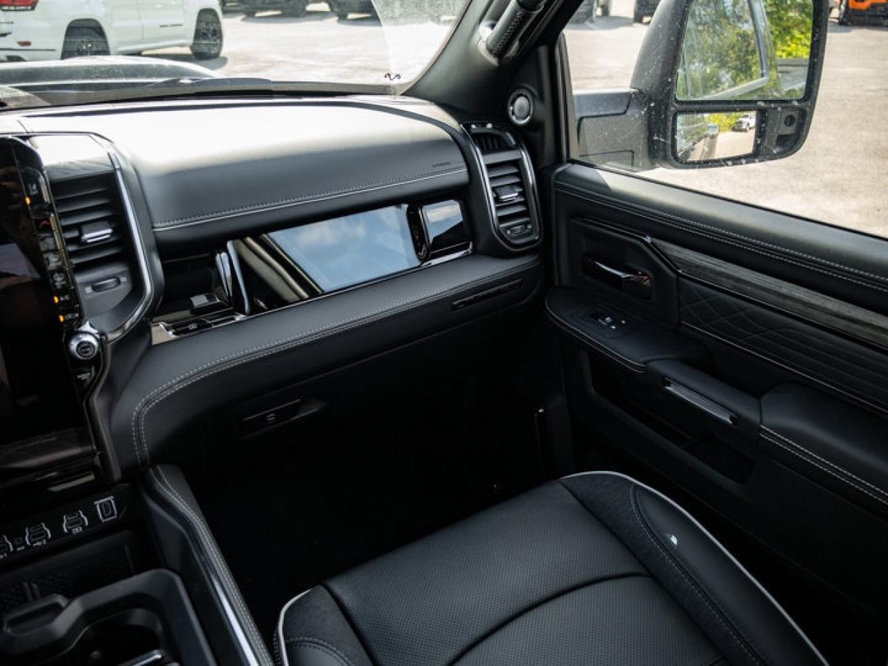 2026 RAM 3500 Limited Photo