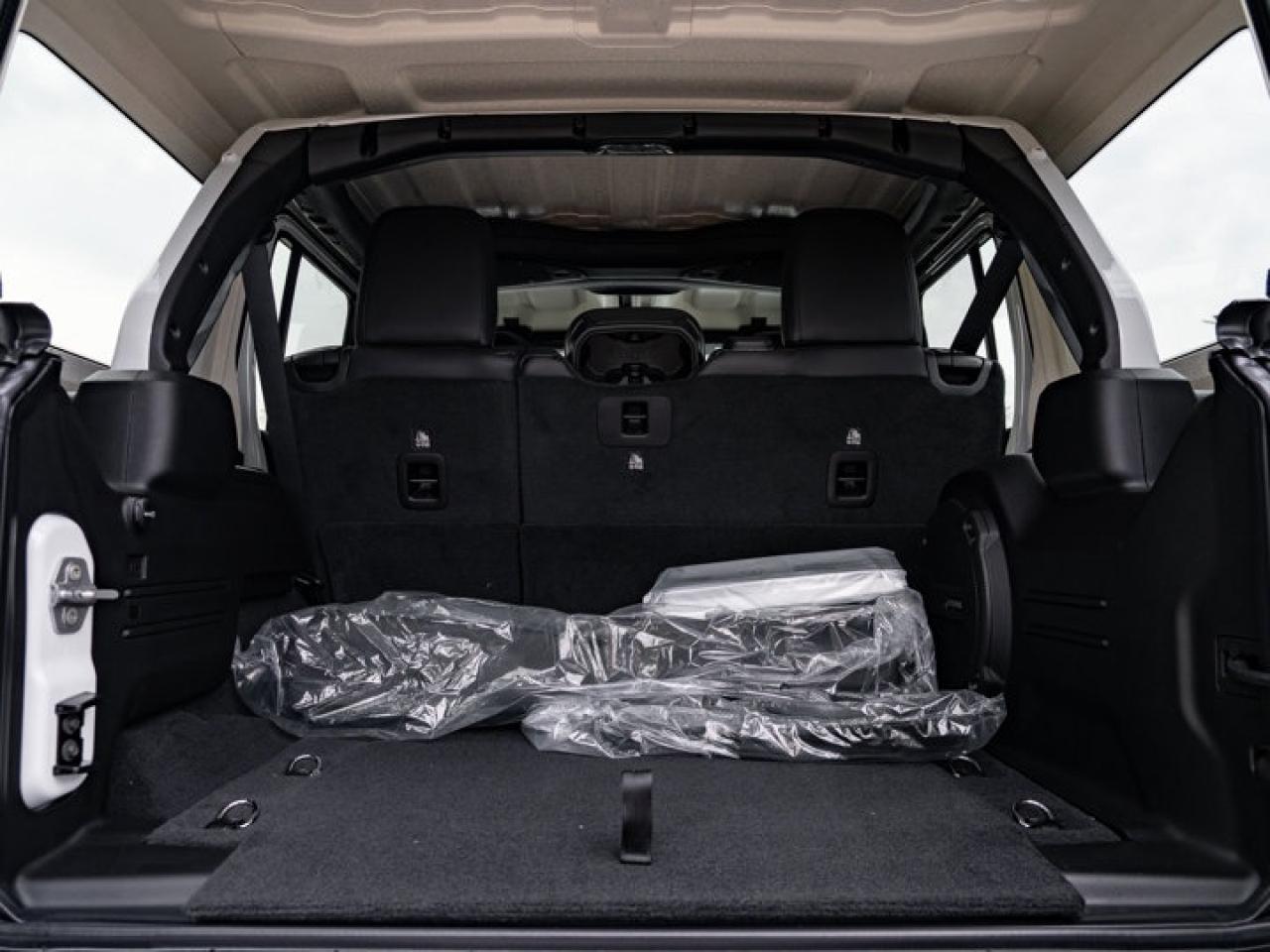 2025 Jeep Wrangler Sahara Photo