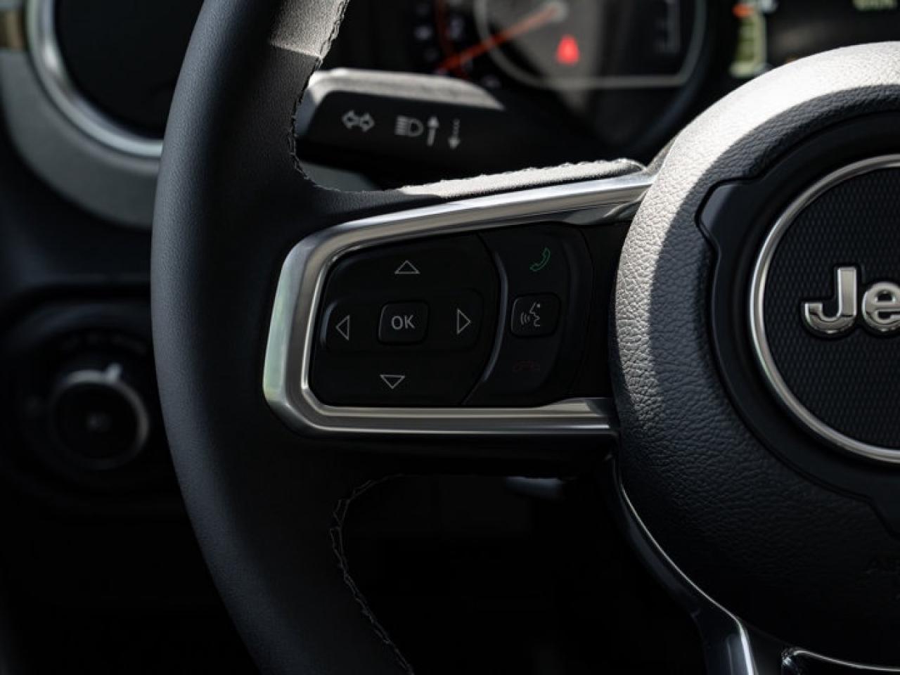 2025 Jeep Wrangler Sahara Photo