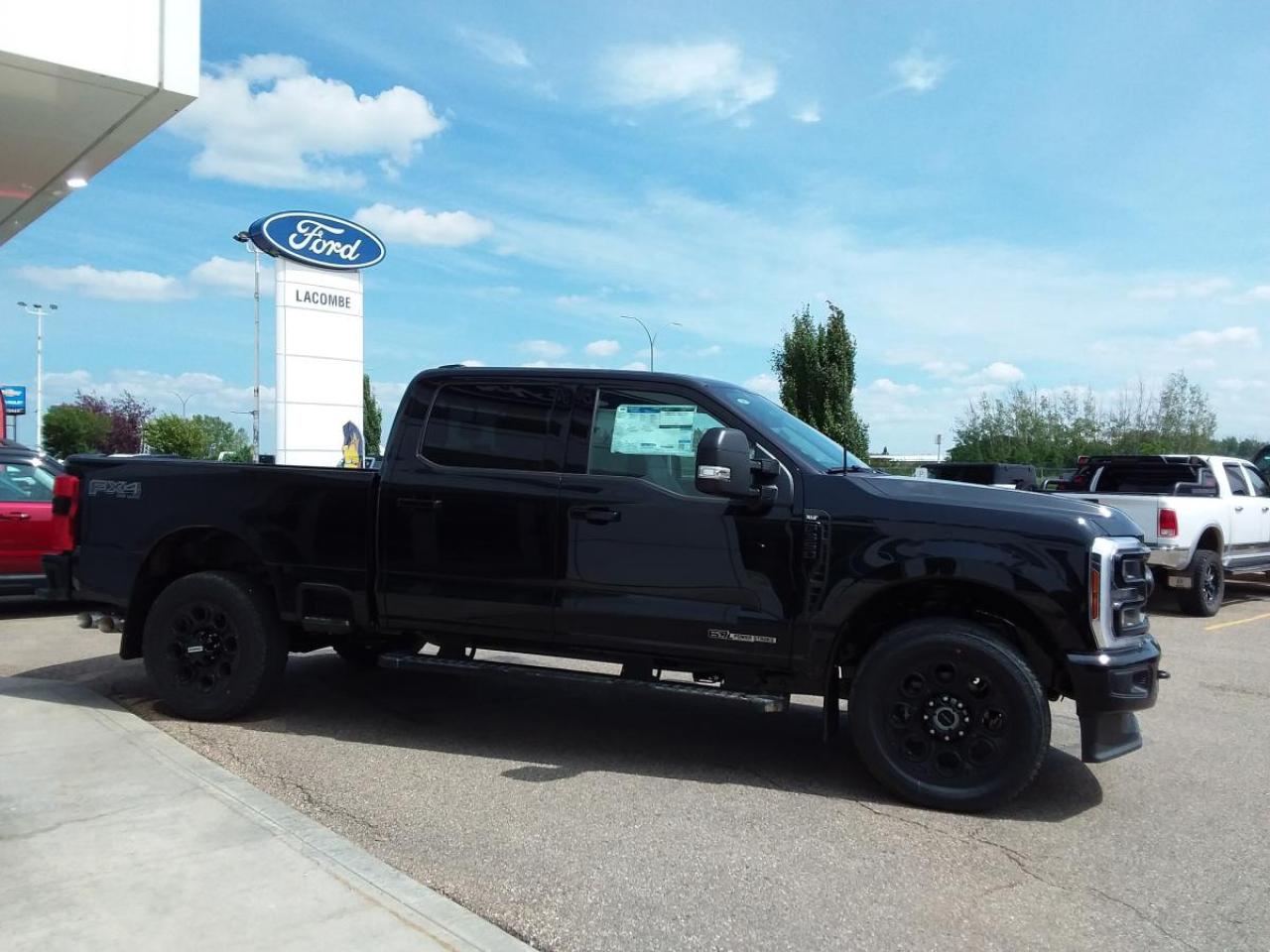 New 2025 Ford F-350 Super Duty SRW XLT for sale in Lacombe, AB