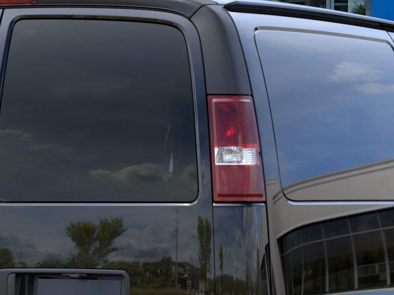 2025 Chevrolet Express Cargo Van 2500 135 Photo