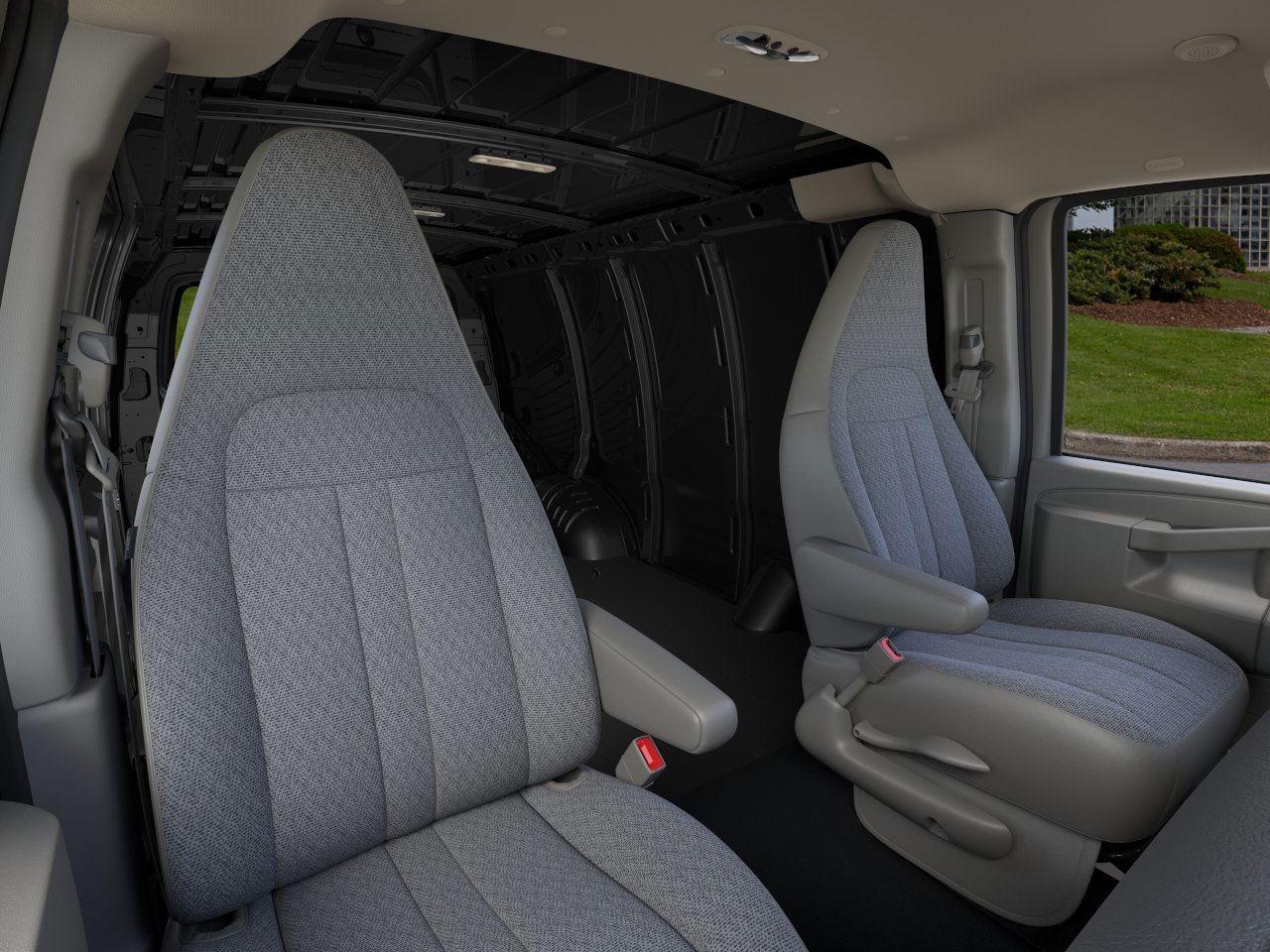 2025 Chevrolet Express Cargo Van 2500 135 Photo