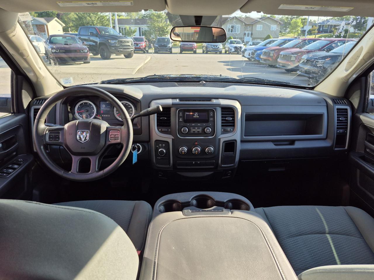 2015 RAM 1500 ST Quad Cab Photo26