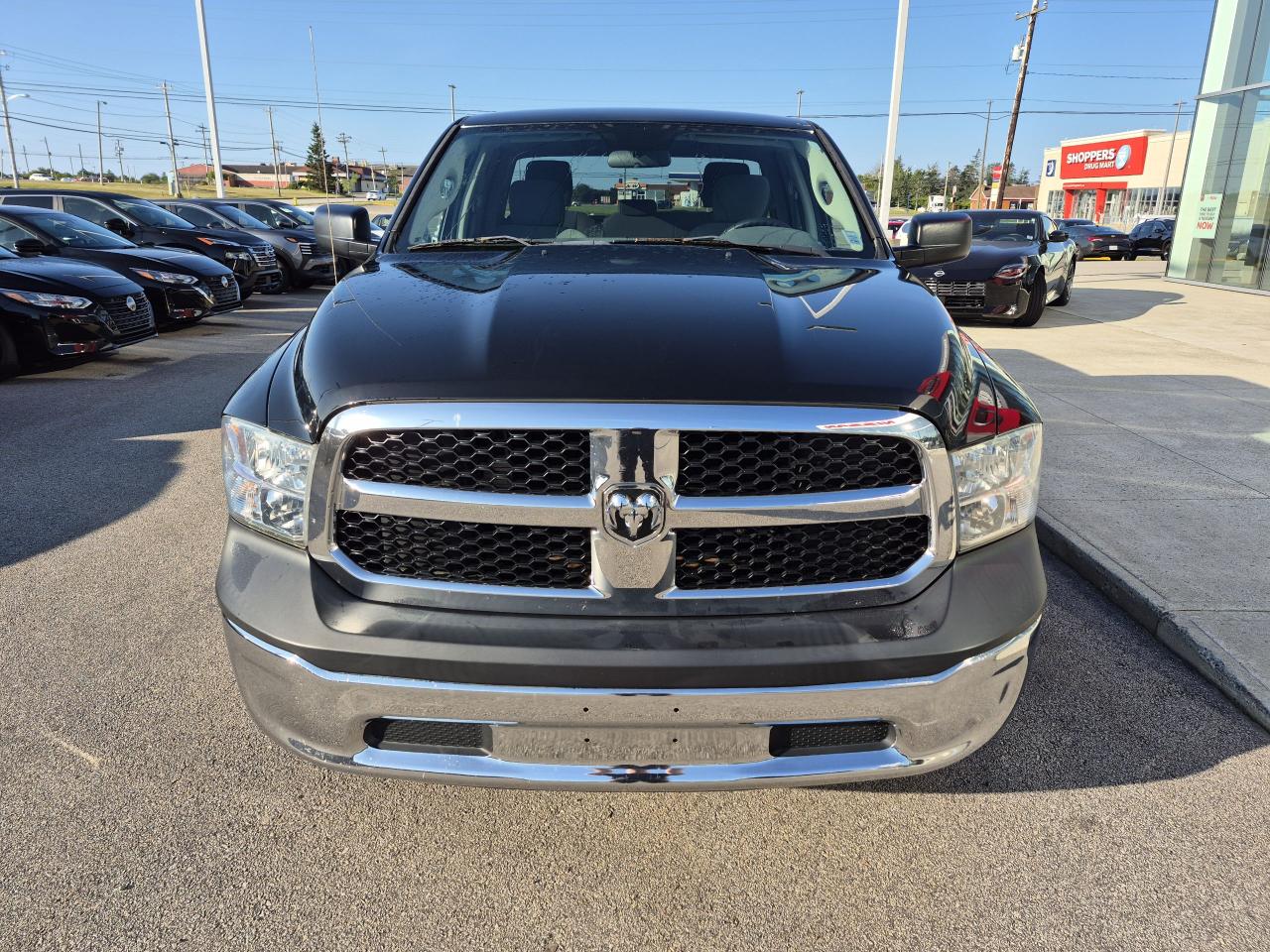 2015 RAM 1500 ST Quad Cab Photo16