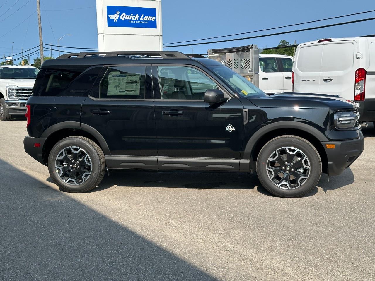 2025 Ford Bronco Sport Outer Banks 4x4 Photo4