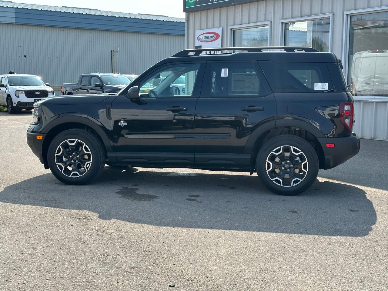 2025 Ford Bronco Sport Outer Banks 4x4 Photo
