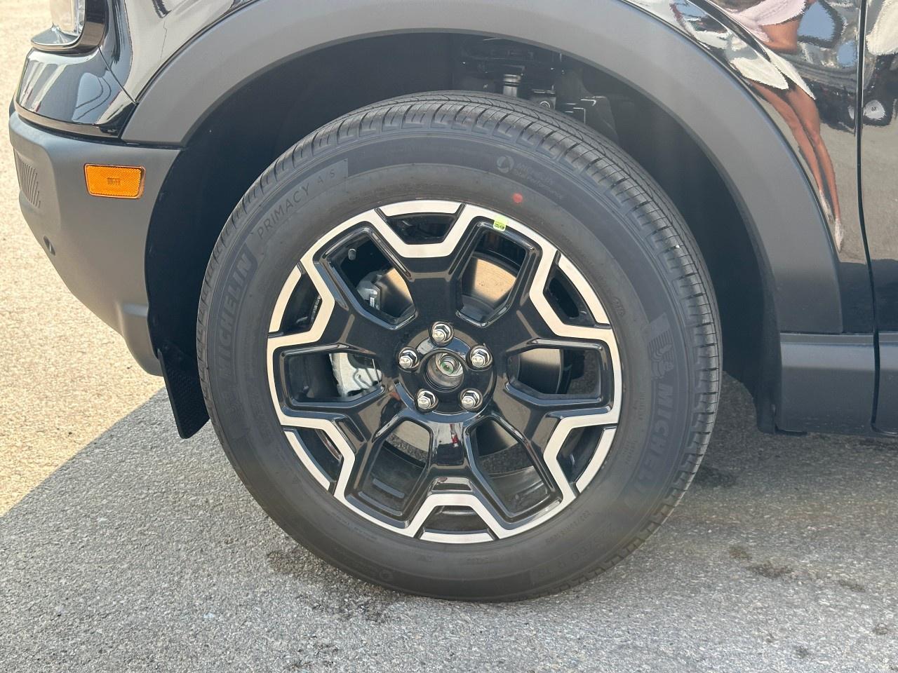 2025 Ford Bronco Sport Outer Banks 4x4 Photo