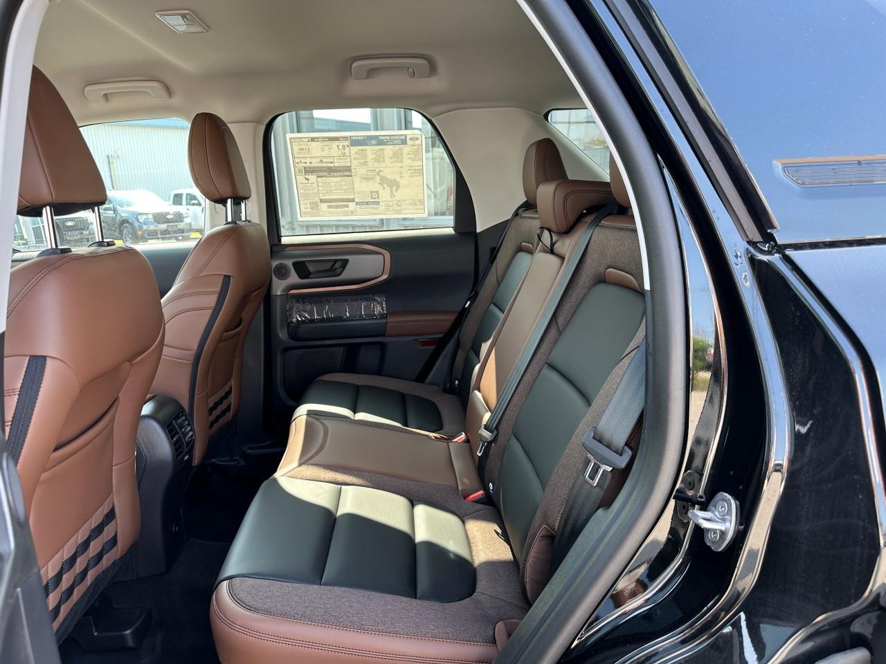 2025 Ford Bronco Sport Outer Banks 4x4 Photo