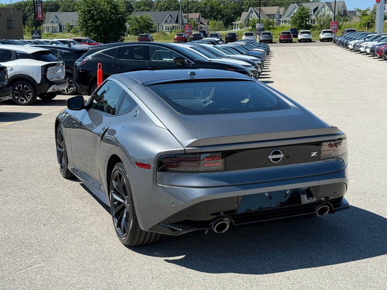 2025 Nissan 370Z Performance Manual Photo4