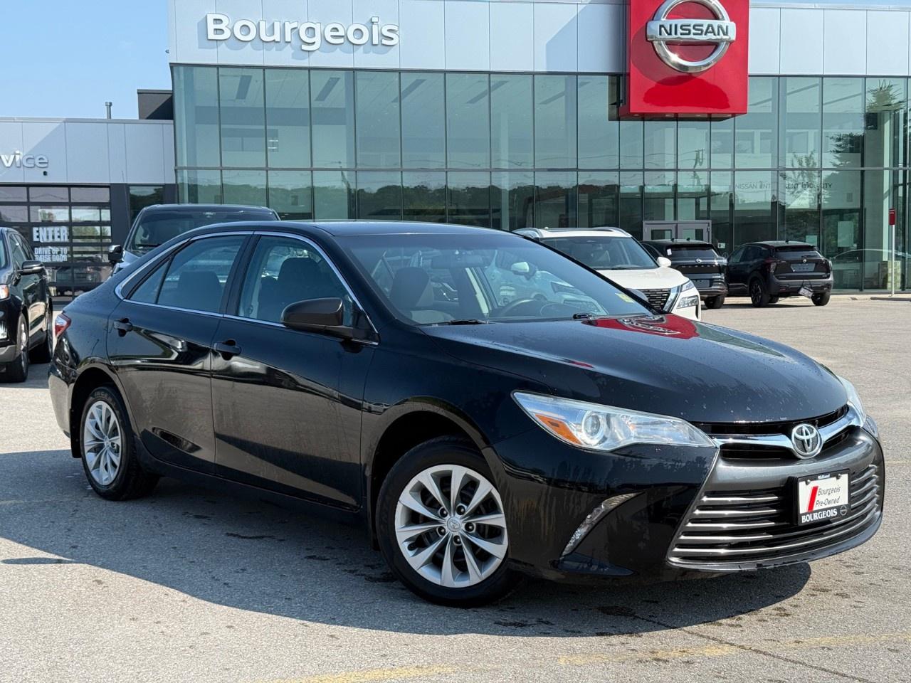 Used 2017 Toyota Camry  for sale in Midland, ON