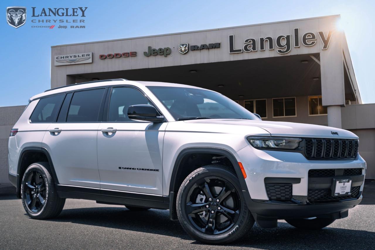 Used 2024 Jeep Grand Cherokee L Laredo for sale in Surrey, BC