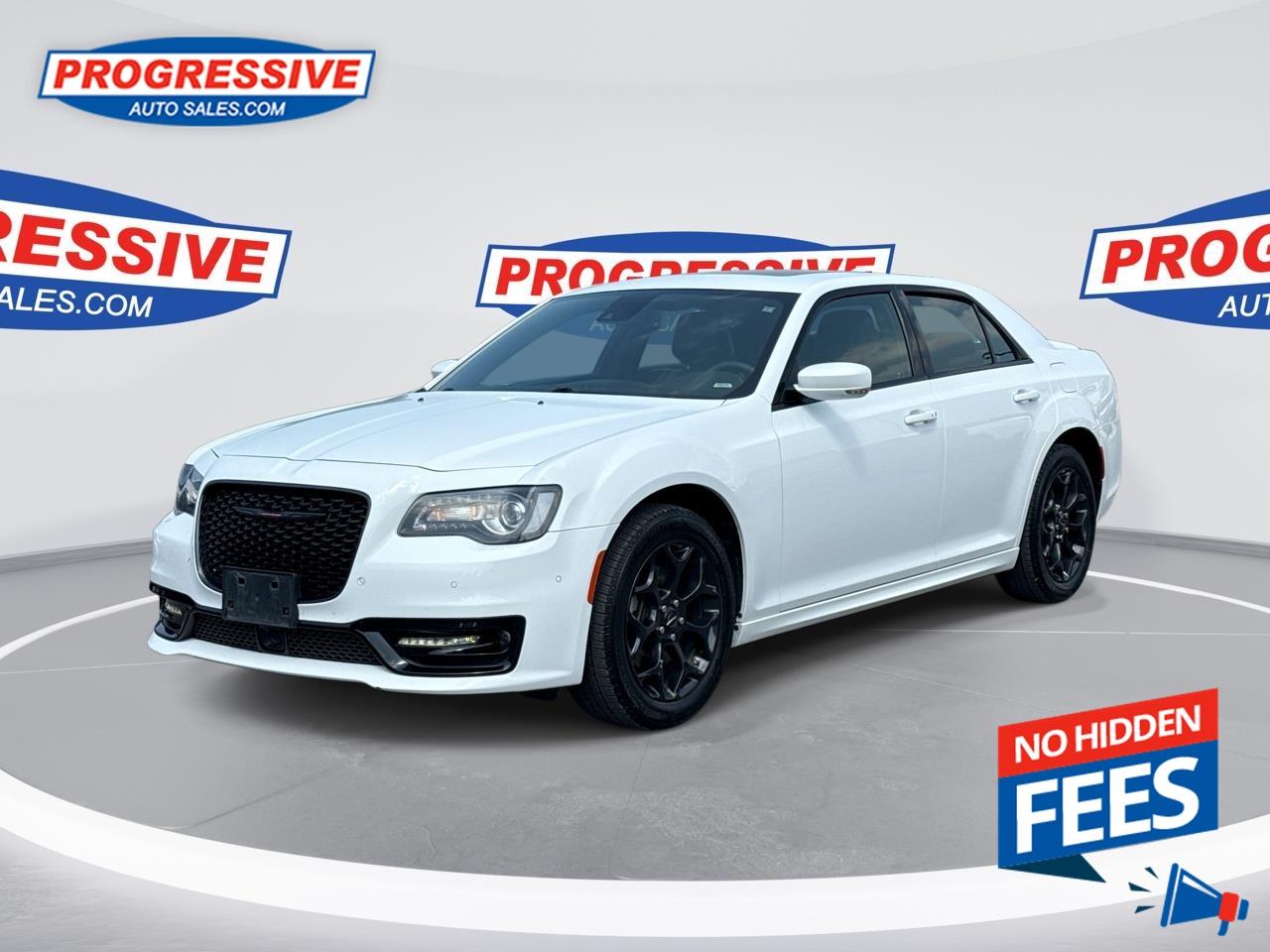 Used 2023 Chrysler 300 -  Sunroof -  Premium Audio for sale in Sarnia, ON