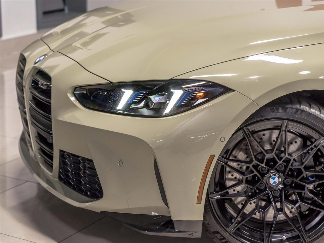 2025 BMW M3 COMPETITION|INDIVIDUAL PAINT|M CARBON ROOF|LOADED Photo