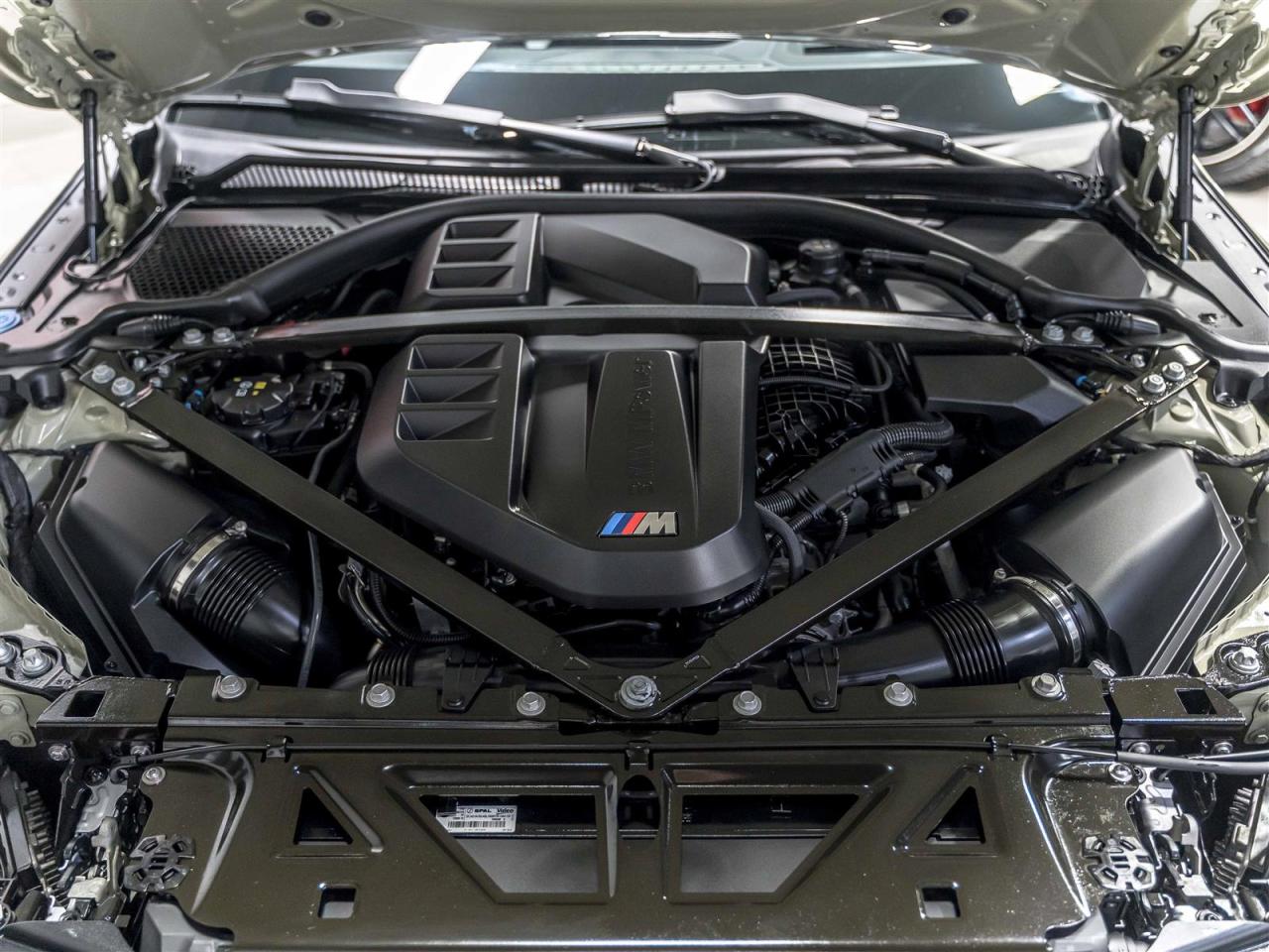 2025 BMW M3 COMPETITION|INDIVIDUAL PAINT|M CARBON ROOF|LOADED Photo