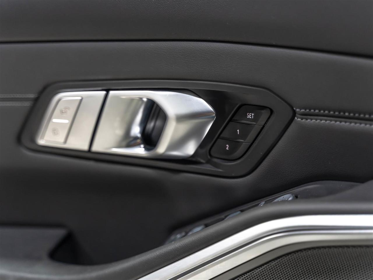 2025 BMW M3 COMPETITION|INDIVIDUAL PAINT|M CARBON ROOF|LOADED Photo