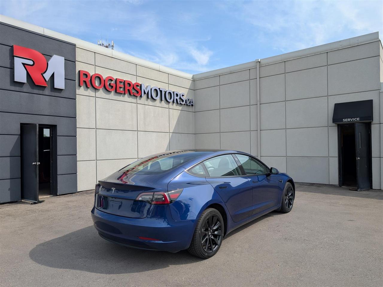 2023 Tesla Model 3 STANDARD