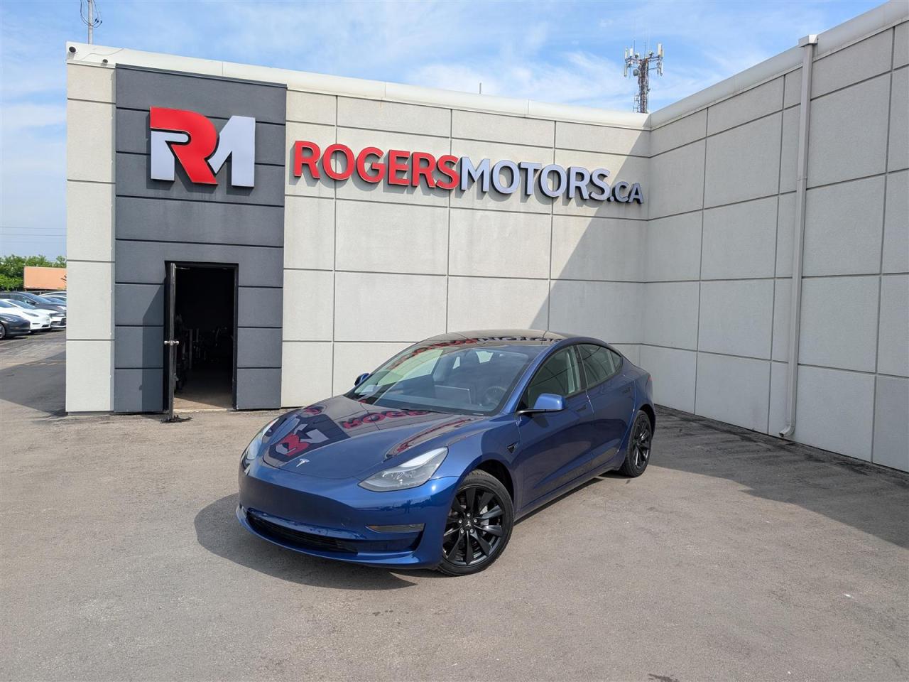 2023 Tesla Model 3 STANDARD