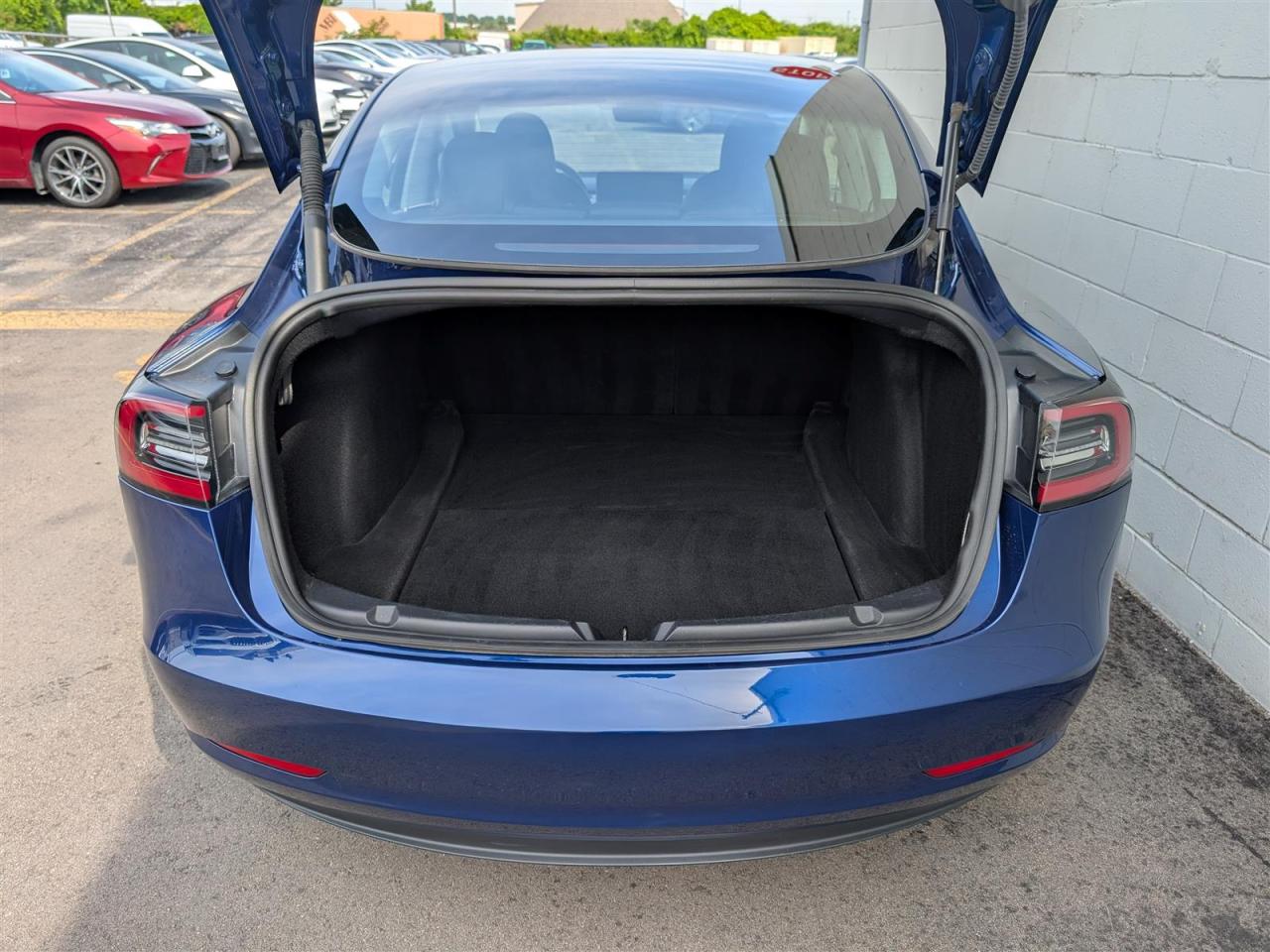 2023 Tesla Model 3 STANDARD