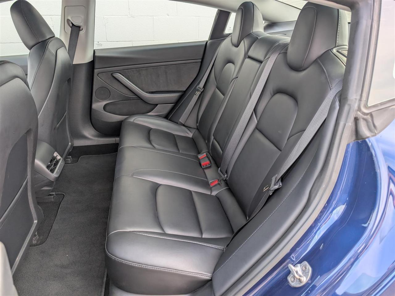 2023 Tesla Model 3 STANDARD