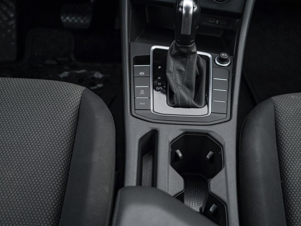 2020 Volkswagen Jetta COMFORTLINE | NO ACCIDENTS | 14 VW SERVICE RECORDS Photo