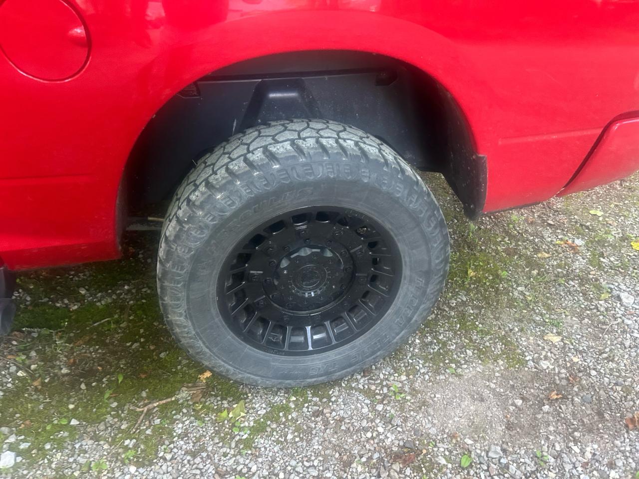 2022 RAM 1500 Classic EXPRESS - Photo #4