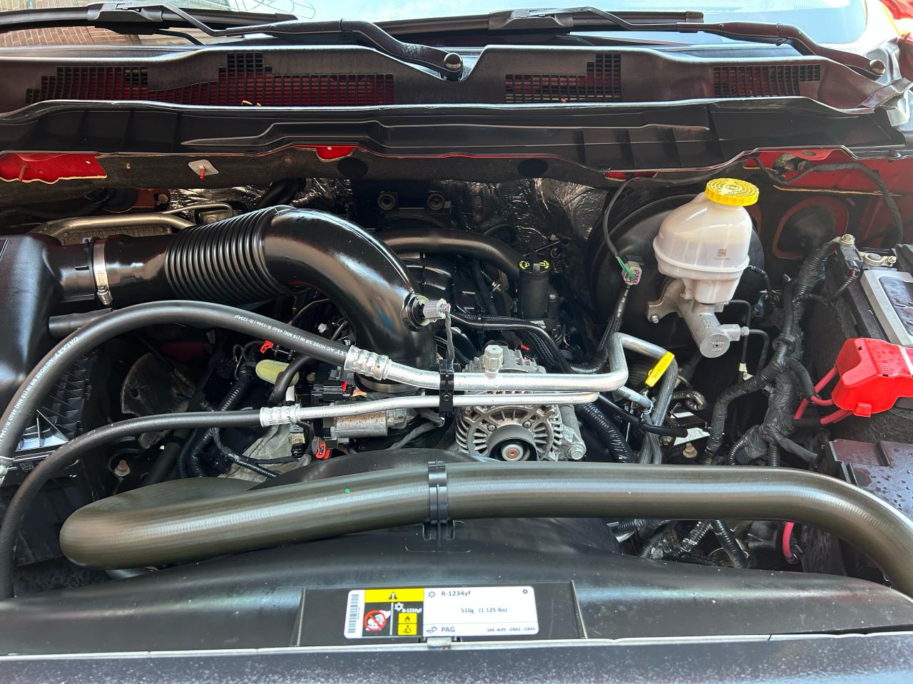 2022 RAM 1500 Classic EXPRESS - Photo #8