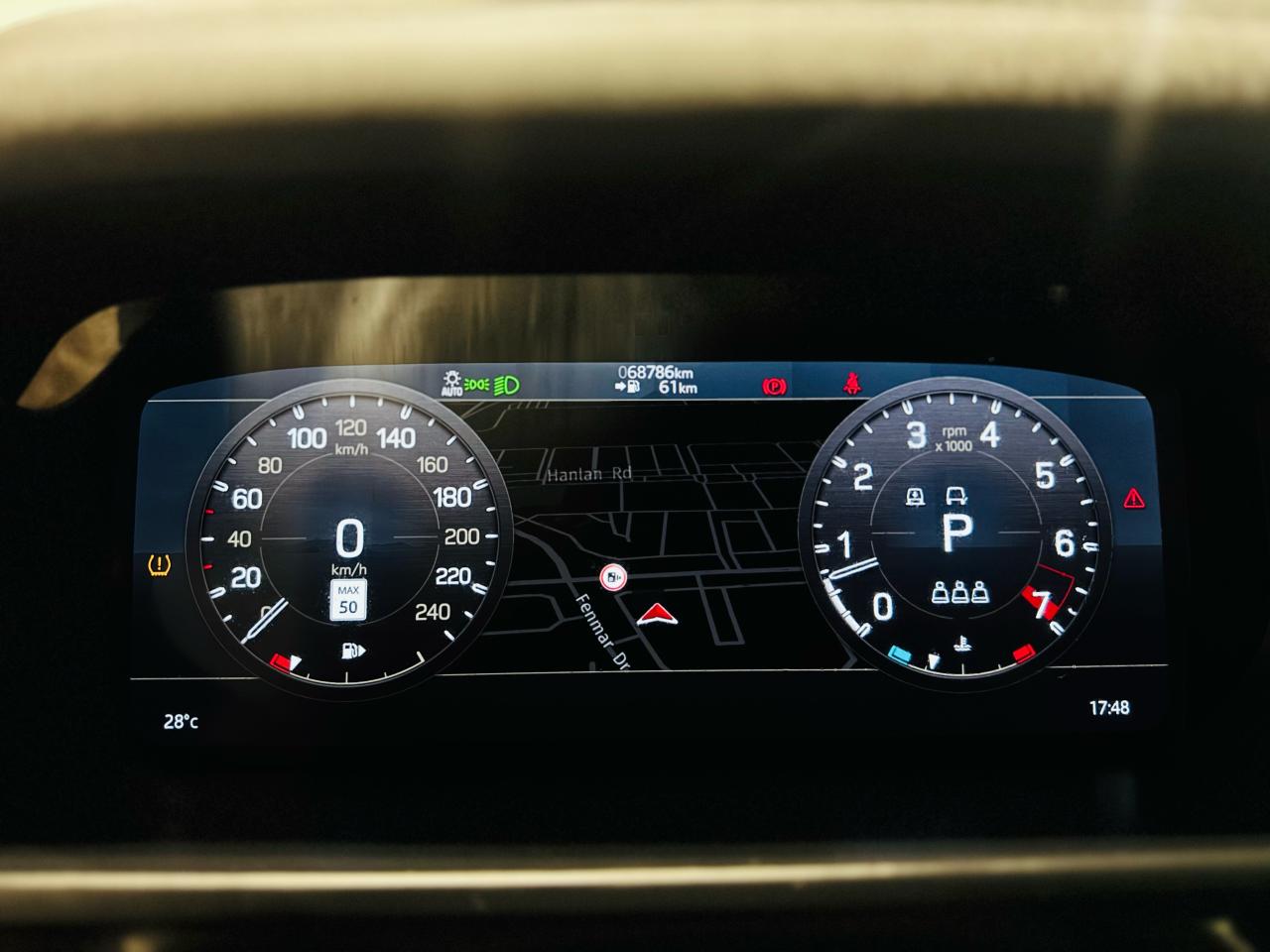 2020 Land Rover Defender 110 S AWD - Photo #13