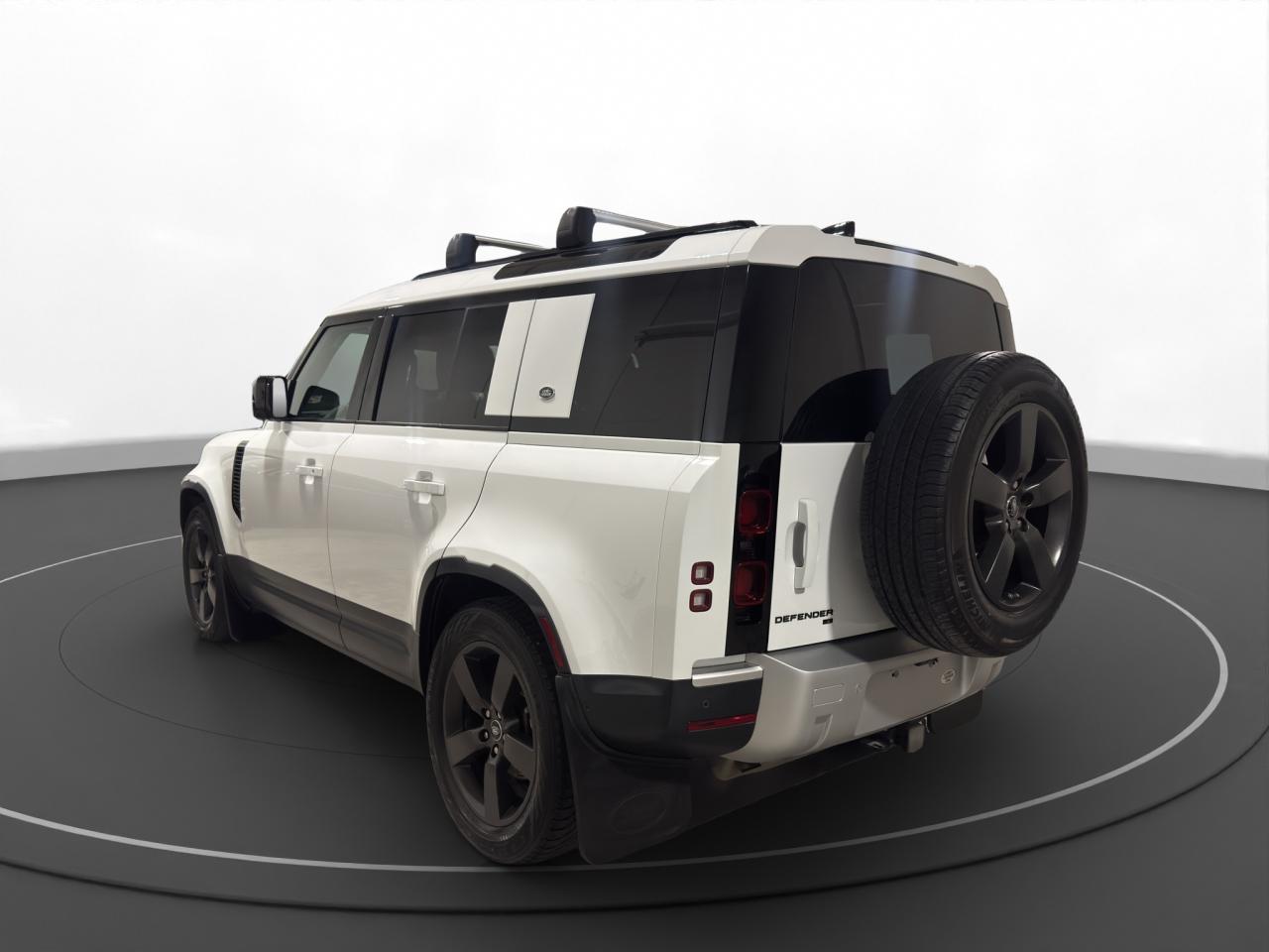 2020 Land Rover Defender 110 S AWD - Photo #6
