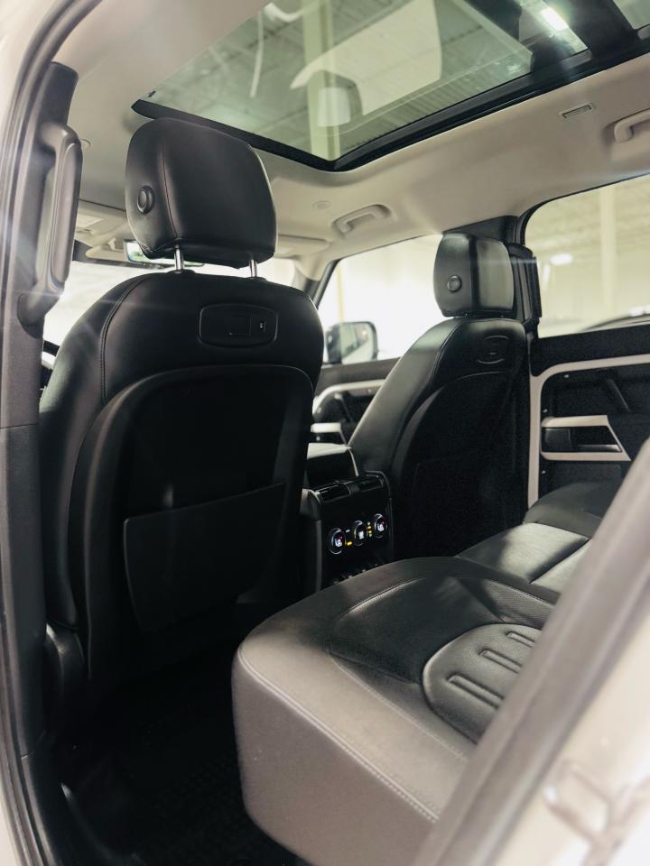 2020 Land Rover Defender 110 S AWD - Photo #22