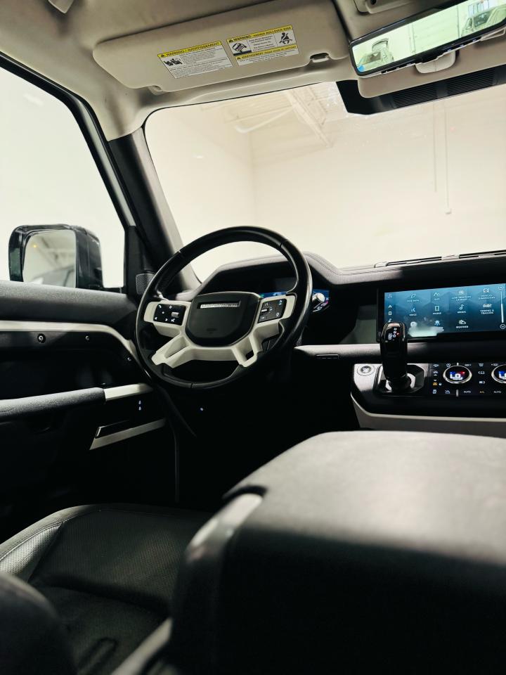 2020 Land Rover Defender 110 S AWD - Photo #25