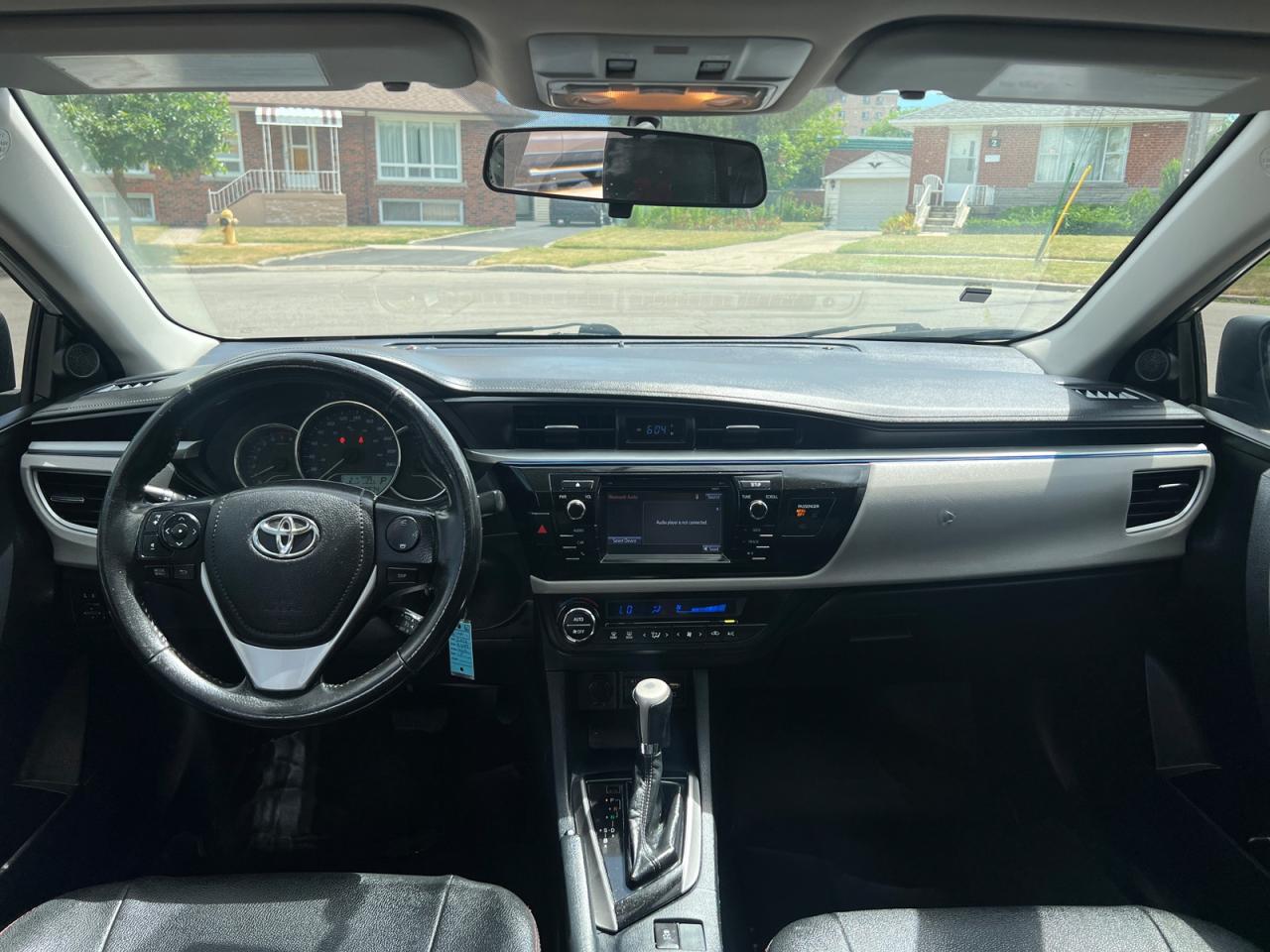 2016 Toyota Corolla LE - Photo #14