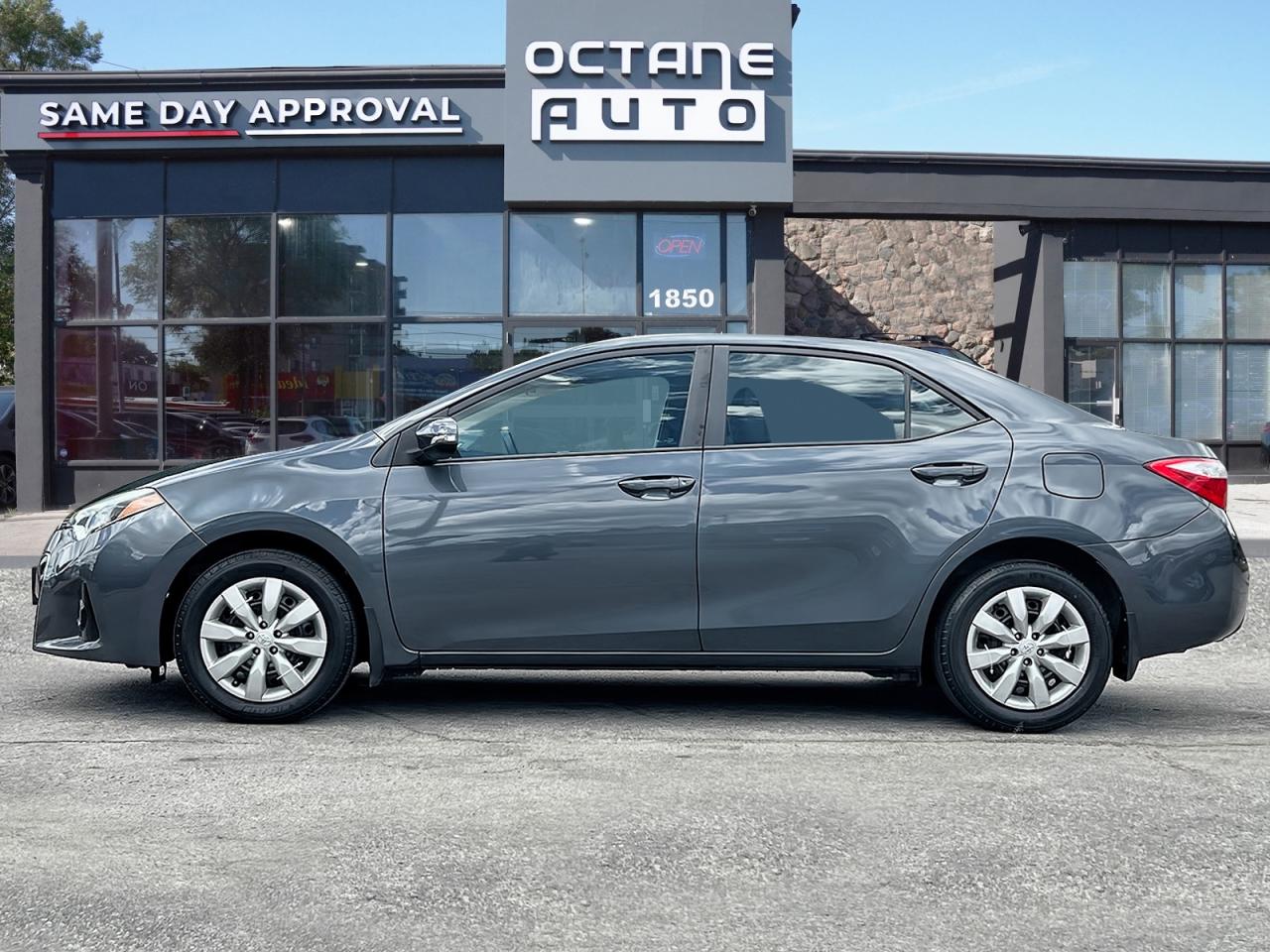 2016 Toyota Corolla S - Photo #2