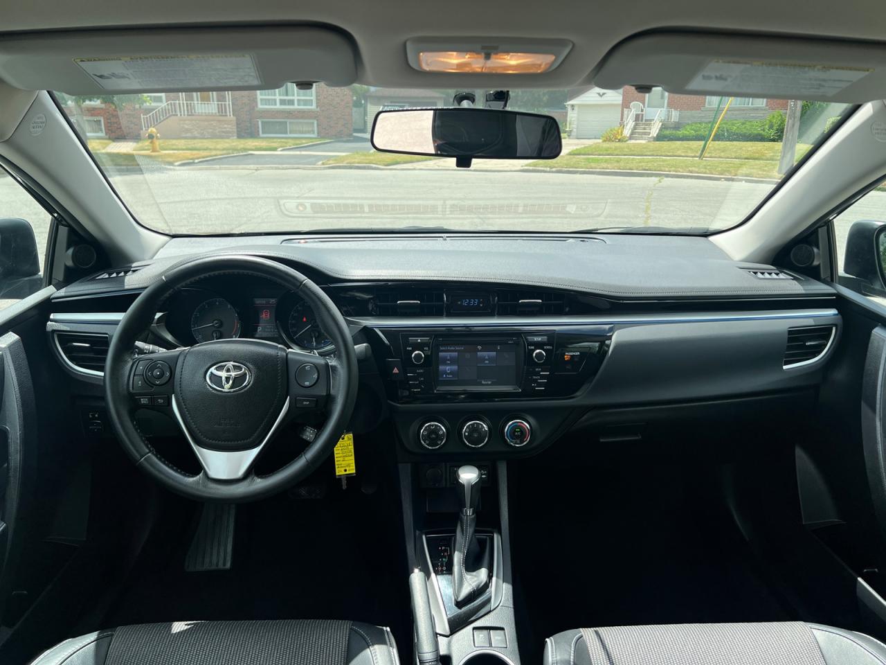 2016 Toyota Corolla S - Photo #15