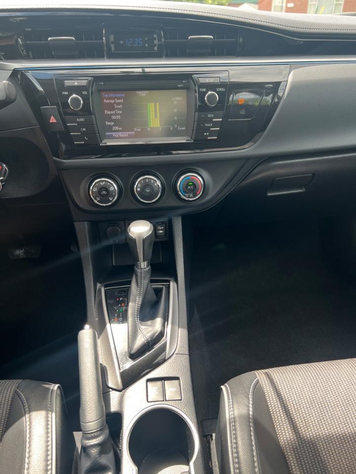 2016 Toyota Corolla S - Photo #21