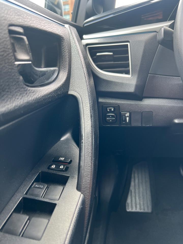 2016 Toyota Corolla S - Photo #22