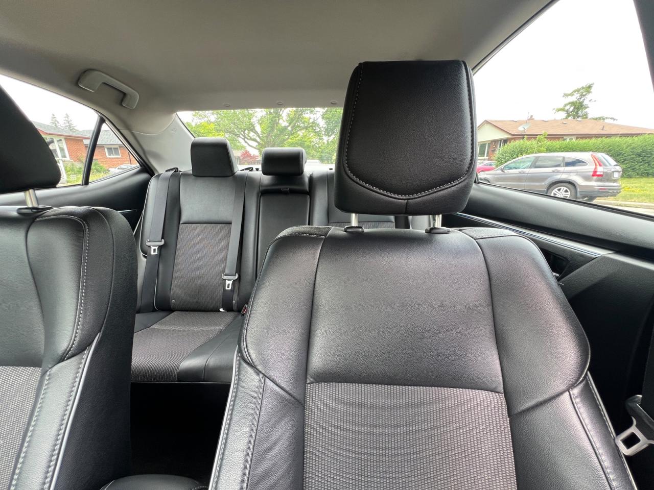 2016 Toyota Corolla S - Photo #24