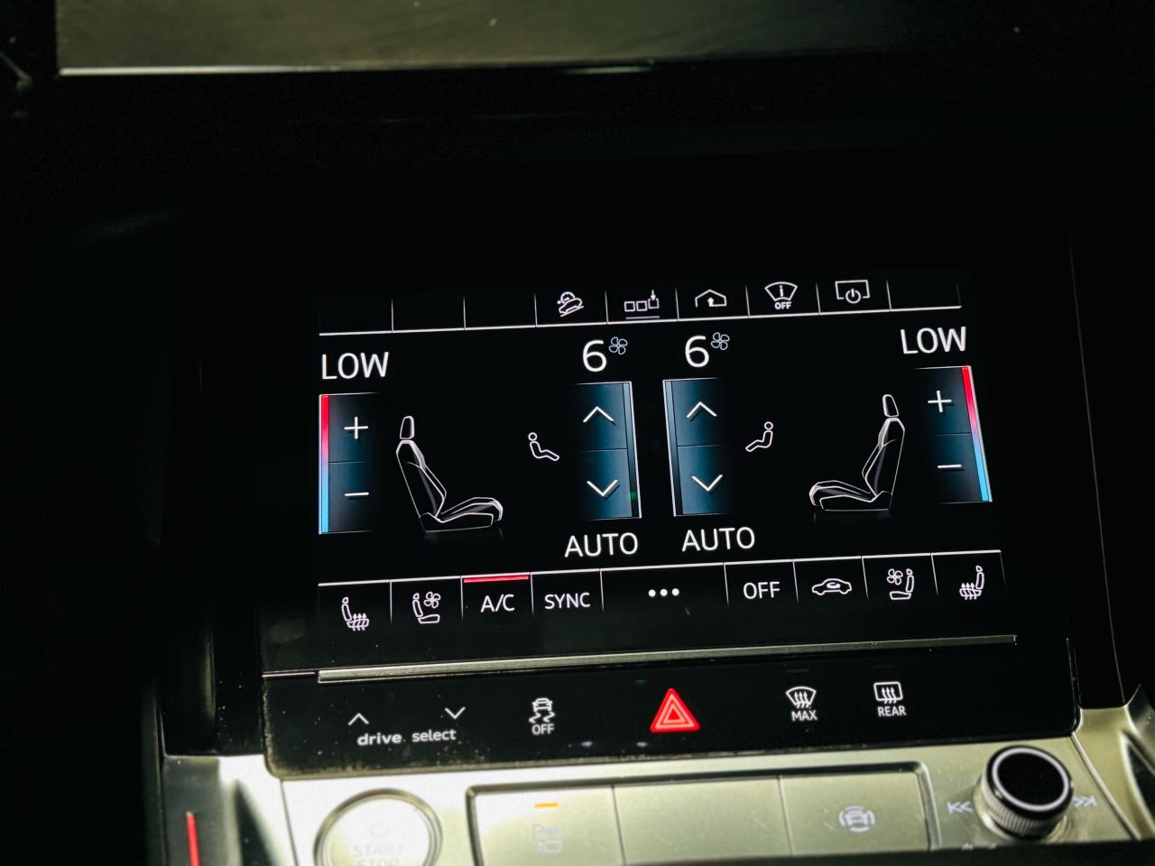 2019 Audi E-Tron Technik quattro - Photo #16
