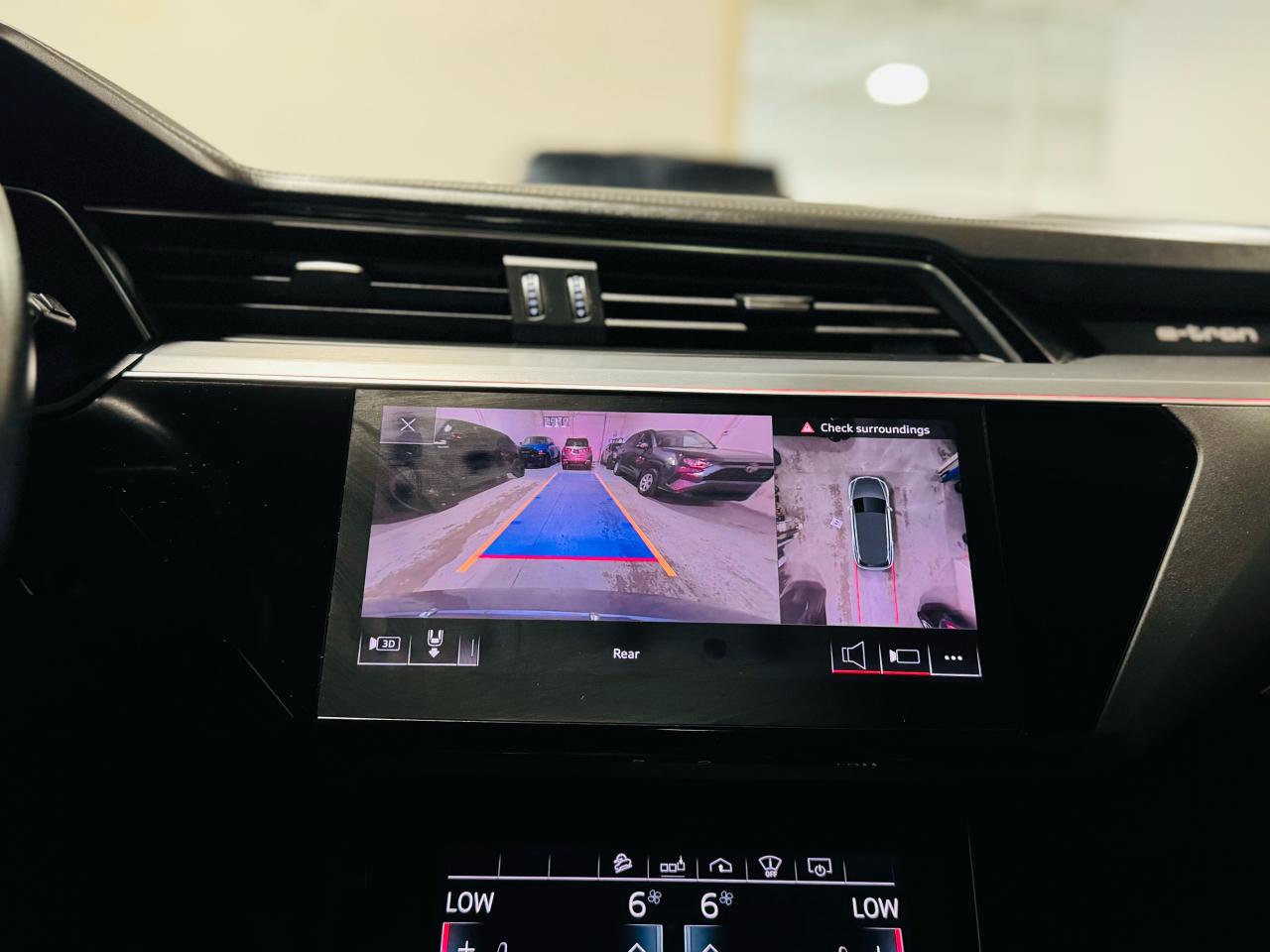 2019 Audi E-Tron Technik quattro - Photo #14